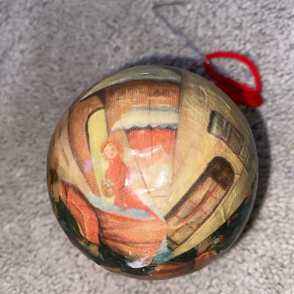 Vintage Decoupage Paper Mache Christmas Ornaments Set‎ Of 2